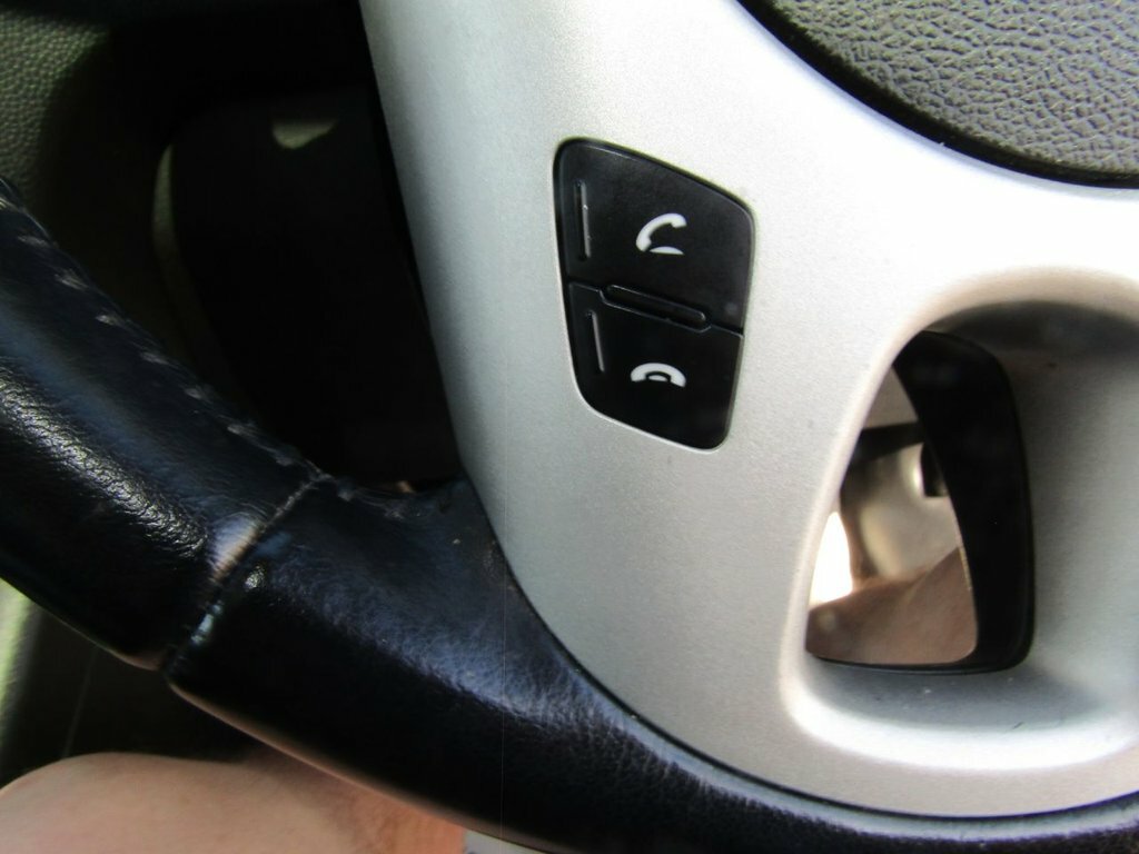 Kia Venga 1.6 2 Mpv Euro 5 123 Bhp Silver #25