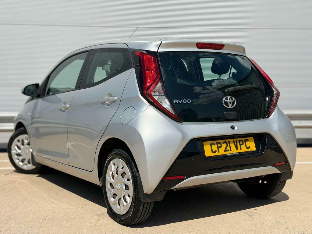 Toyota Aygo 1.0 Vvt-i X-play Euro 6 Ss CP21VPC Silver #6