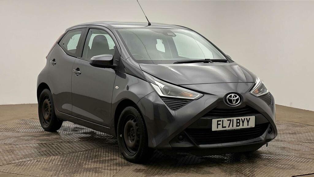 Toyota Aygo 1.0 Vvt-i X-play Euro 6 Ss Grey