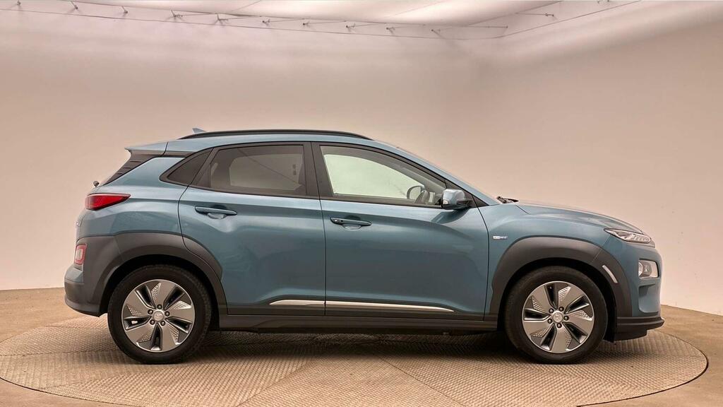 Hyundai Kona 64Kwh Premium Se 7Kw Charger BN70TXP Blue #2