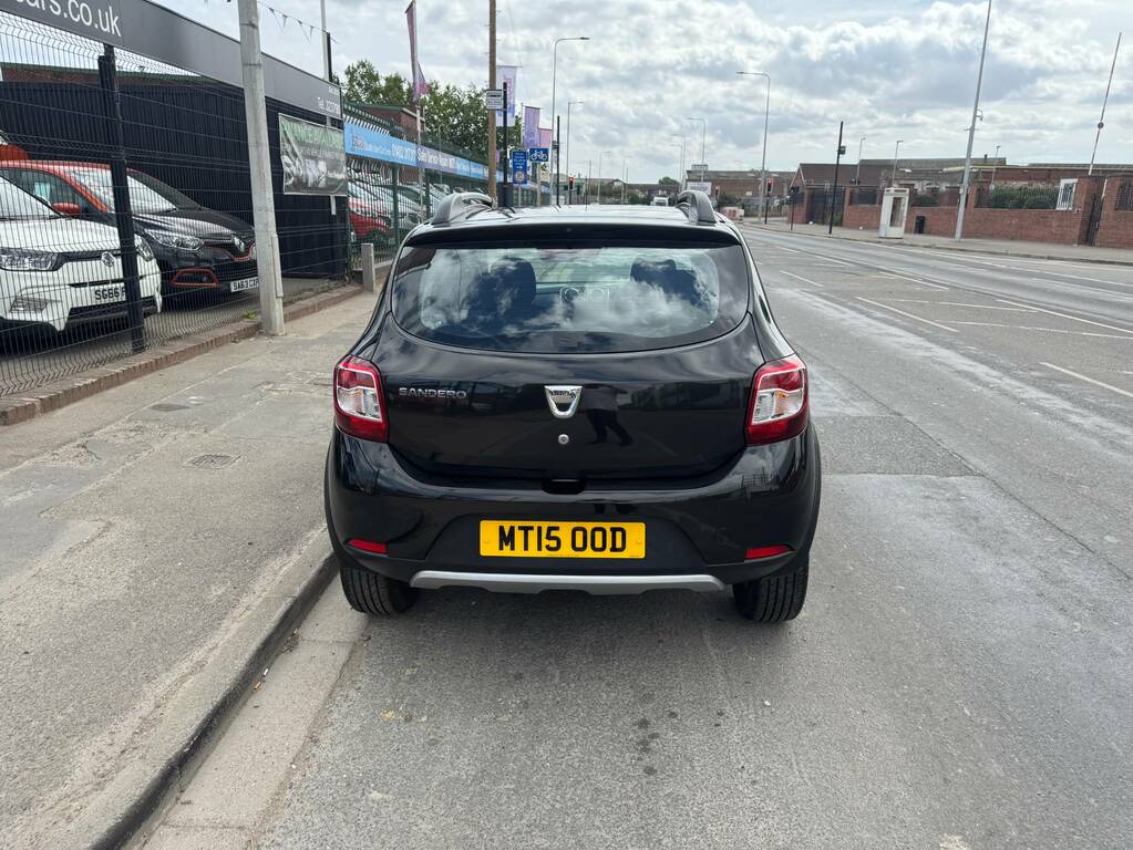 Dacia Sandero Stepway 1.5 Dci Ambiance Black #4