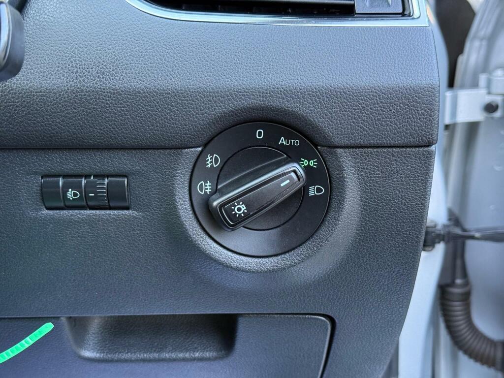 Skoda Octavia 1.6 Tdi Se Euro 5 Ss Black #59