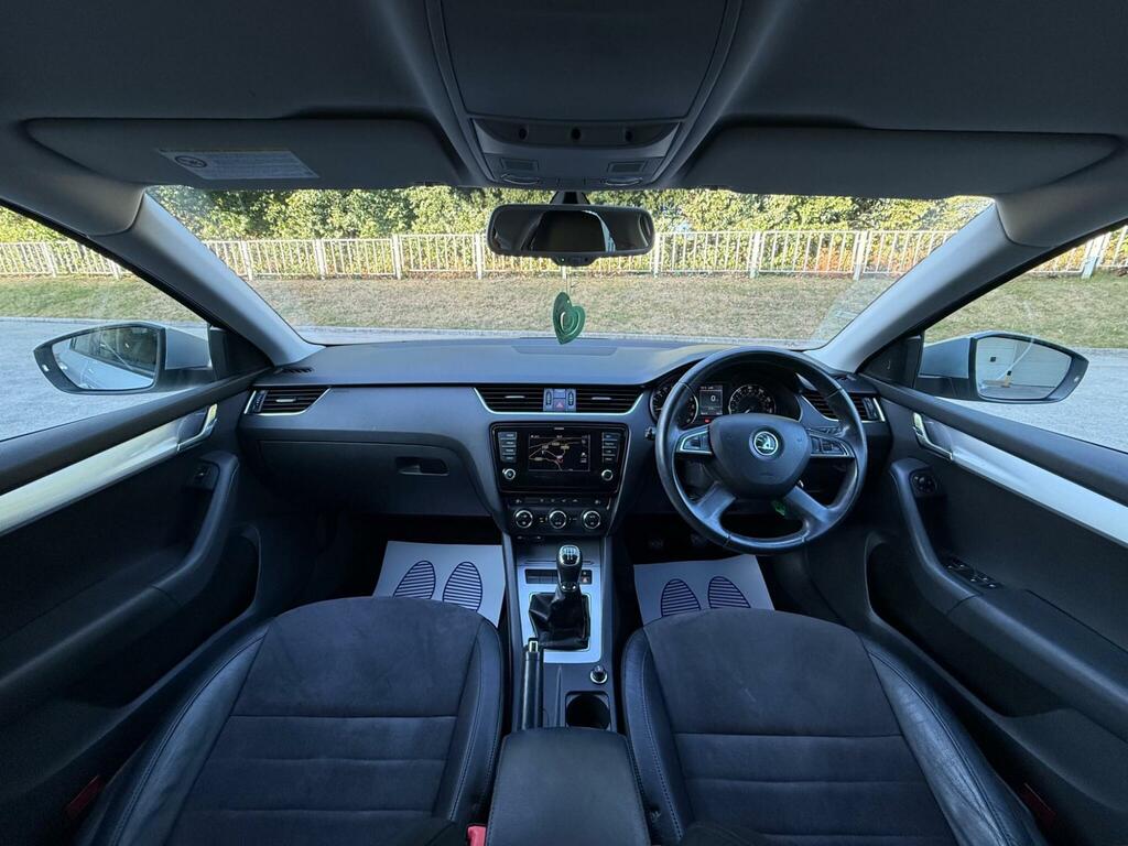 Skoda Octavia 1.6 Tdi Se Euro 5 Ss Black #39