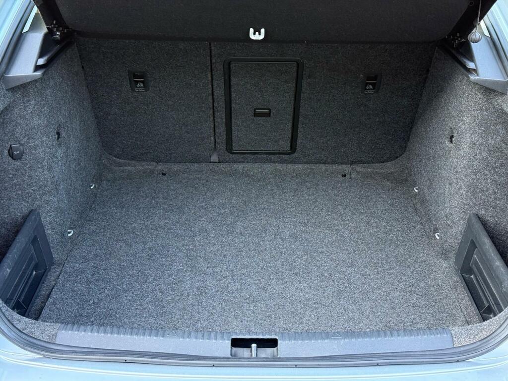 Skoda Octavia 1.6 Tdi Se Euro 5 Ss Black #36