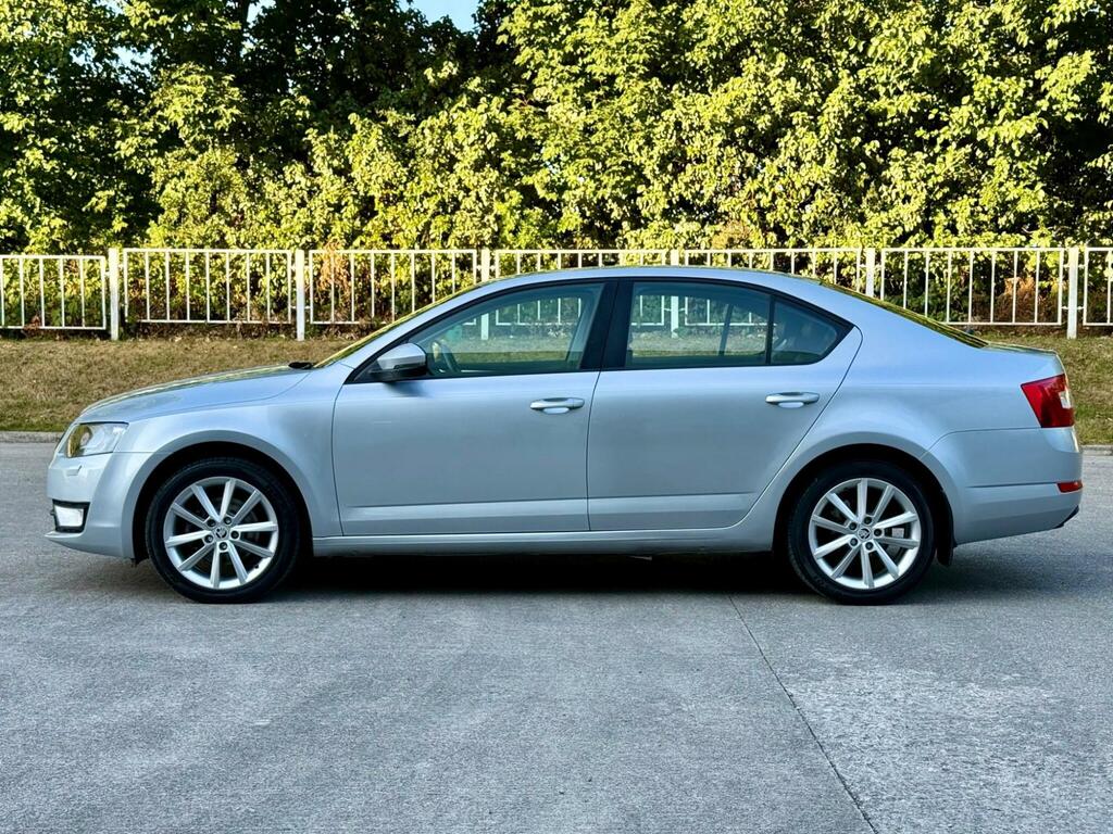 Skoda Octavia 1.6 Tdi Se Euro 5 Ss Black #24