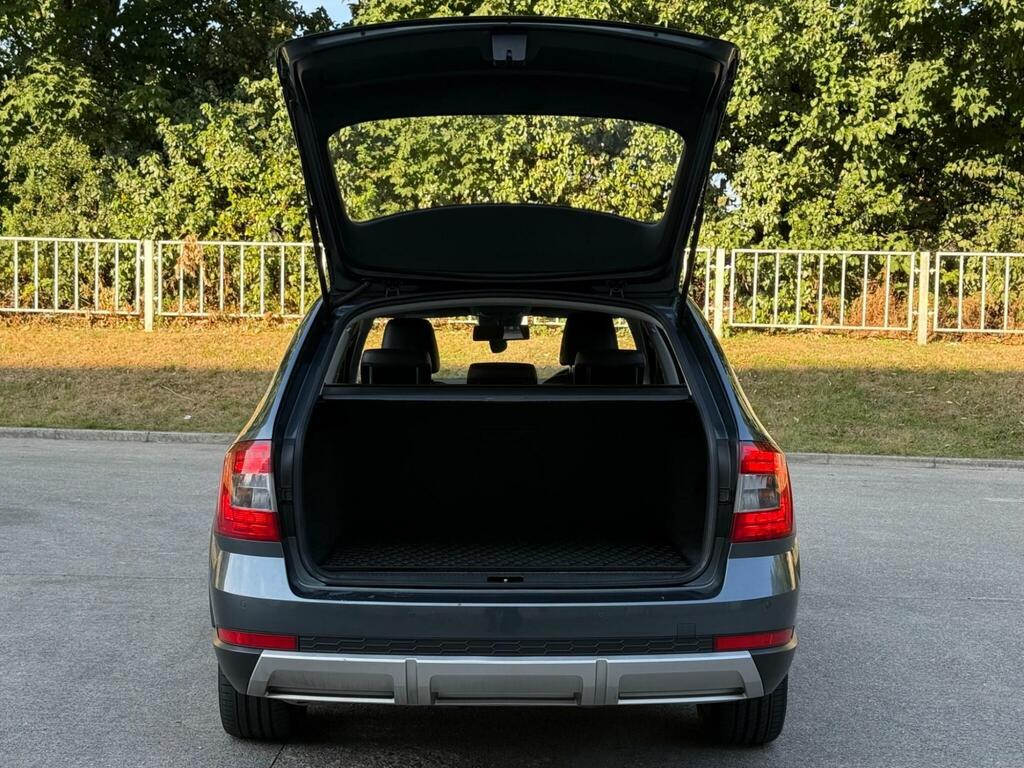 Skoda Octavia 2.0 Tdi Scout Dsg 4Wd Euro 6 Ss Silver #42