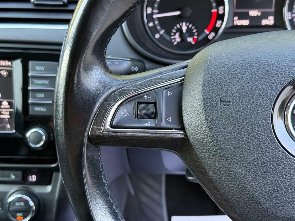 Skoda Octavia 2.0 Tdi Scout Dsg 4Wd Euro 6 Ss Silver #68