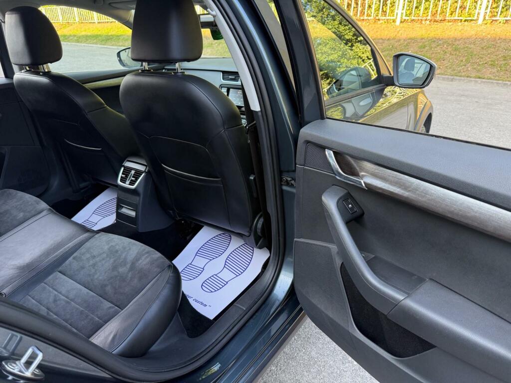 Skoda Octavia 2.0 Tdi Scout Dsg 4Wd Euro 6 Ss Silver #80