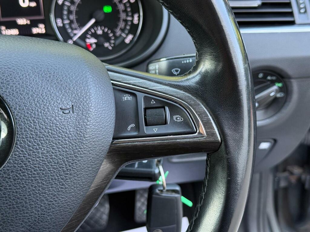Skoda Octavia 2.0 Tdi Scout Dsg 4Wd Euro 6 Ss Silver #69
