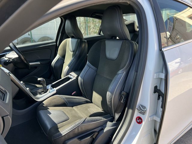 Volvo S60 2.0 D2 Business Edition 118 Bhp Silver #23