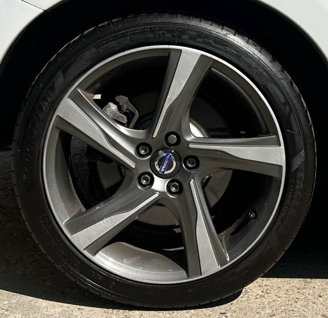 Volvo S60 2.0 D2 Business Edition 118 Bhp Silver #10