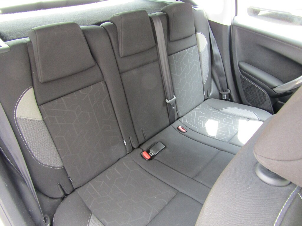 Peugeot 2008 1.2 Puretech 110 Allure Grey #12