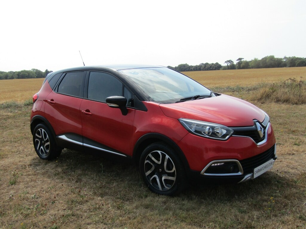 Renault Captur 1.5 Dci 90 Signature Nav Red #2
