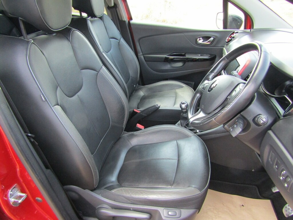 Renault Captur 1.5 Dci 90 Signature Nav Red #5