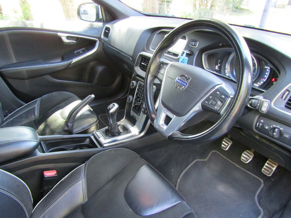 Volvo V40 D2 R Design Nav Blue #6