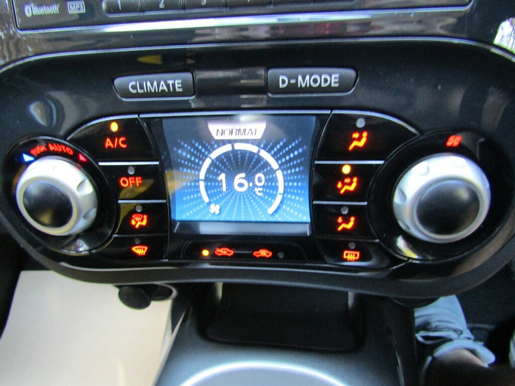 Nissan Juke 1.6 Tekna Suv Euro 5 Ss 117 Black #26