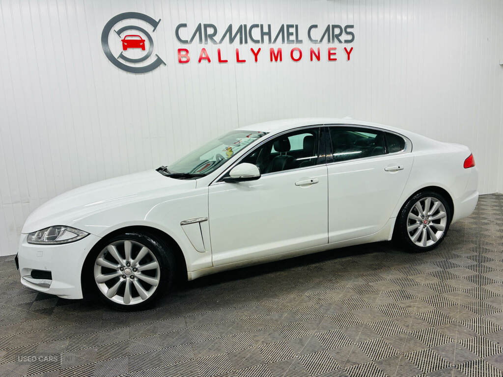Jaguar XF 2.2D 163 Luxury White #7