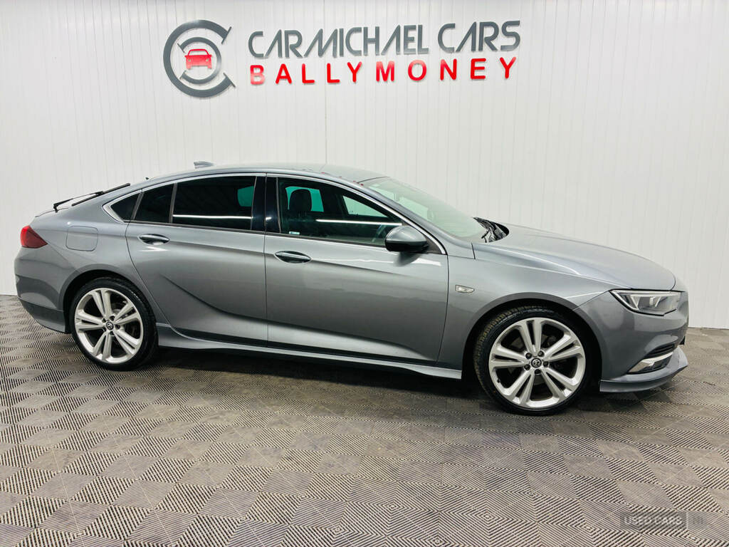 Vauxhall Insignia 1.6 Turbo D 136 Sri Nav Black #9