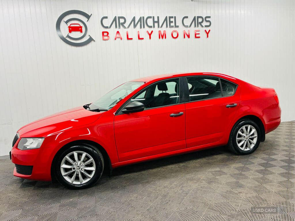 Skoda Octavia 1.2 Tsi S Red #6