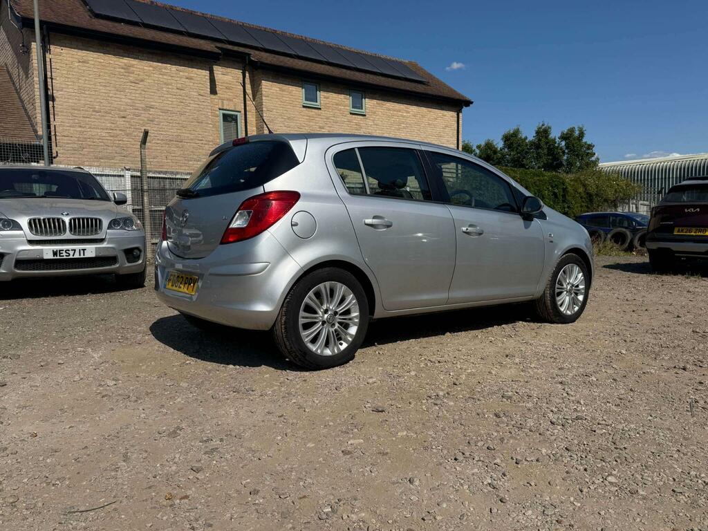 Vauxhall Corsa Se Silver #4