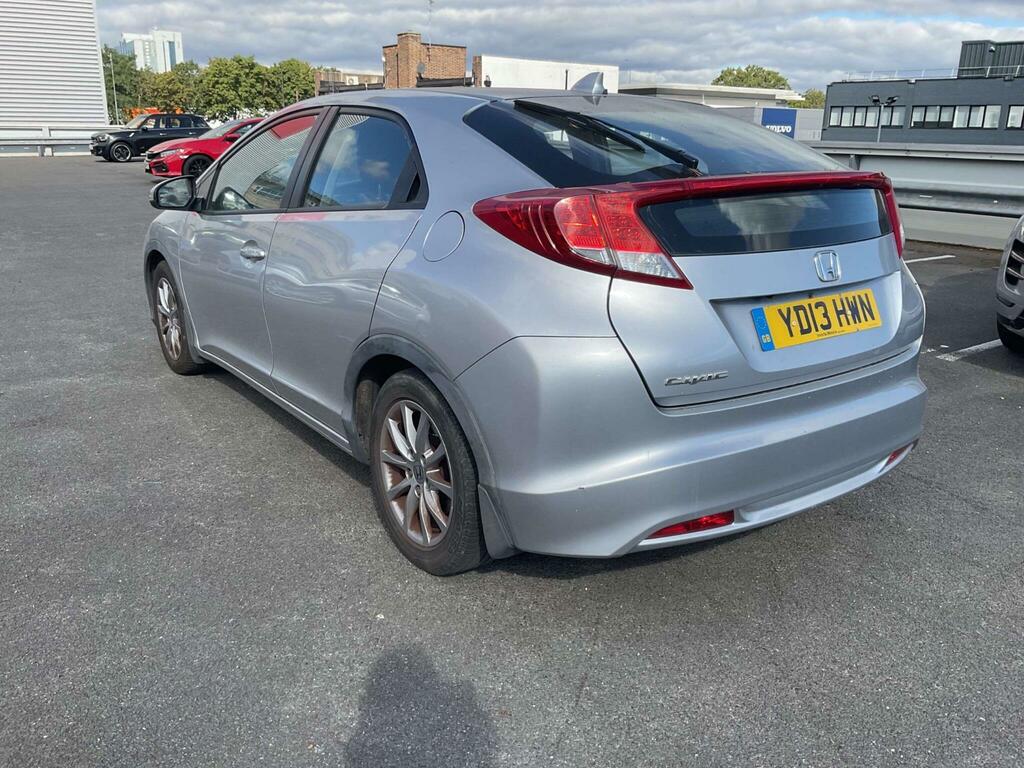 Honda Civic Es Silver #3