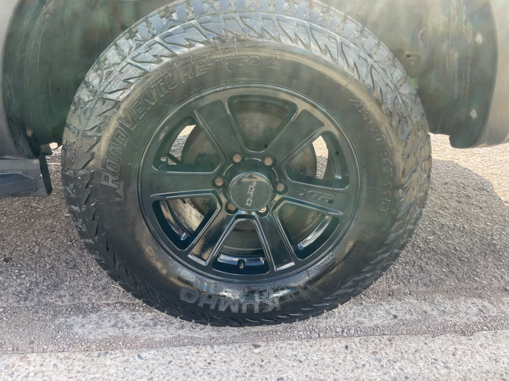 Isuzu D-Max D-max Eiger White #19