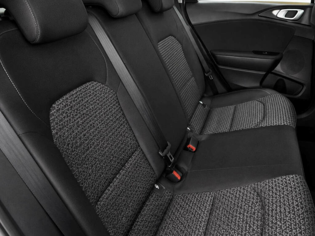 Kia Ceed 1.6 Crdi Mhev 3 Sportswagon Euro 6 Ss Black #20