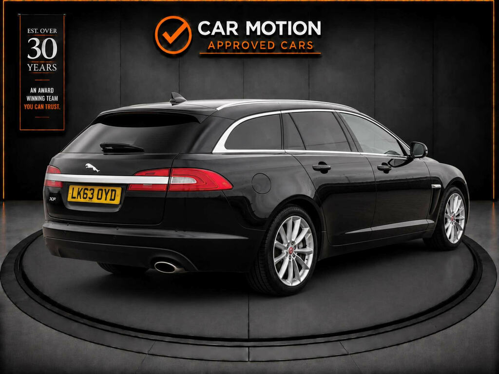 Jaguar XF 2.2 Xf Luxury Sportbrake D Black #4