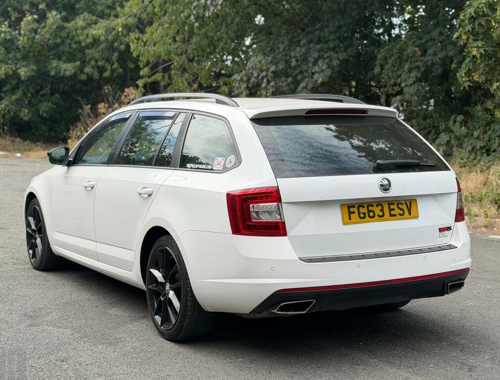Skoda Octavia Estate 2.0 Tdi Vrs Euro 5 Ss 201363 FG63ESV White #3