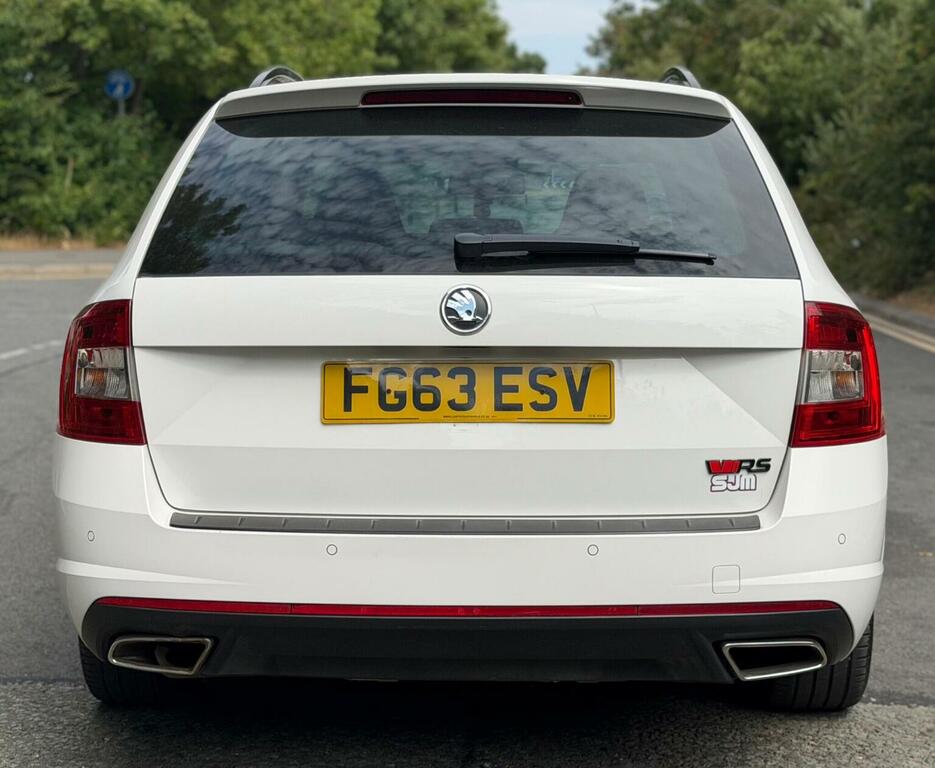 Skoda Octavia Estate 2.0 Tdi Vrs Euro 5 Ss 201363 FG63ESV White #6