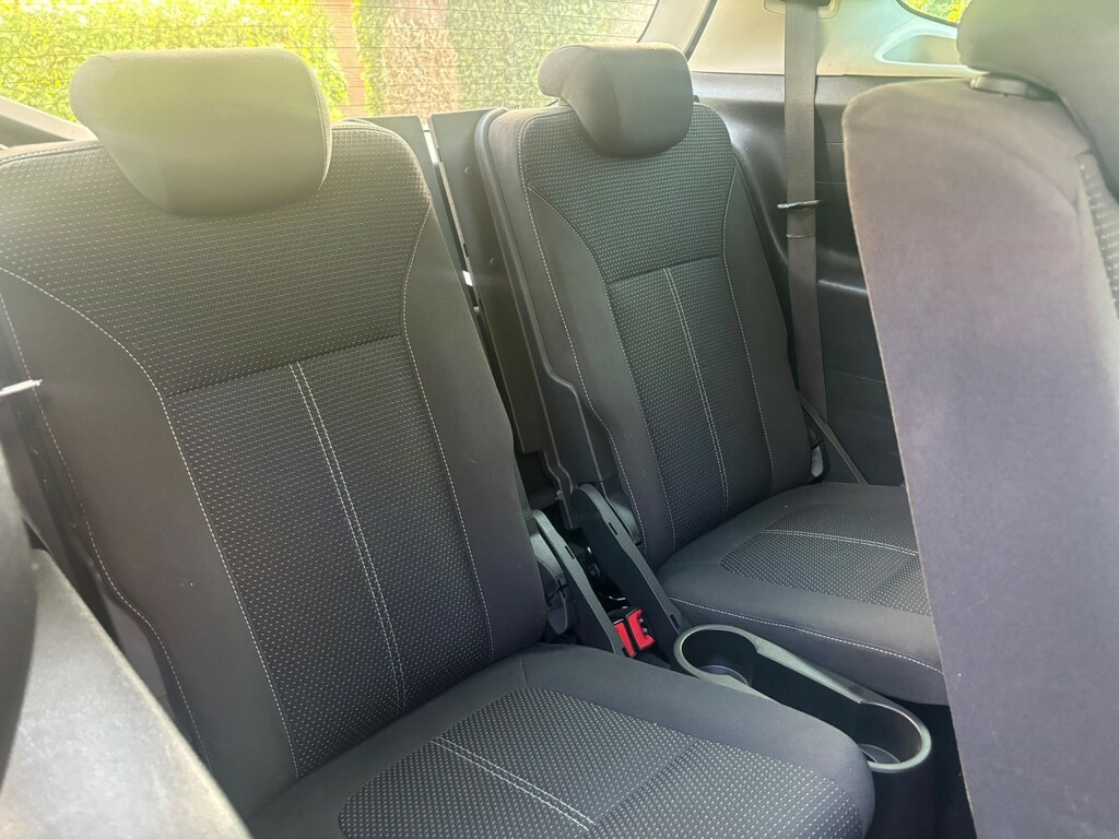 Vauxhall Zafira Tourer 2.0 Cdti Sri Mpv Red #13