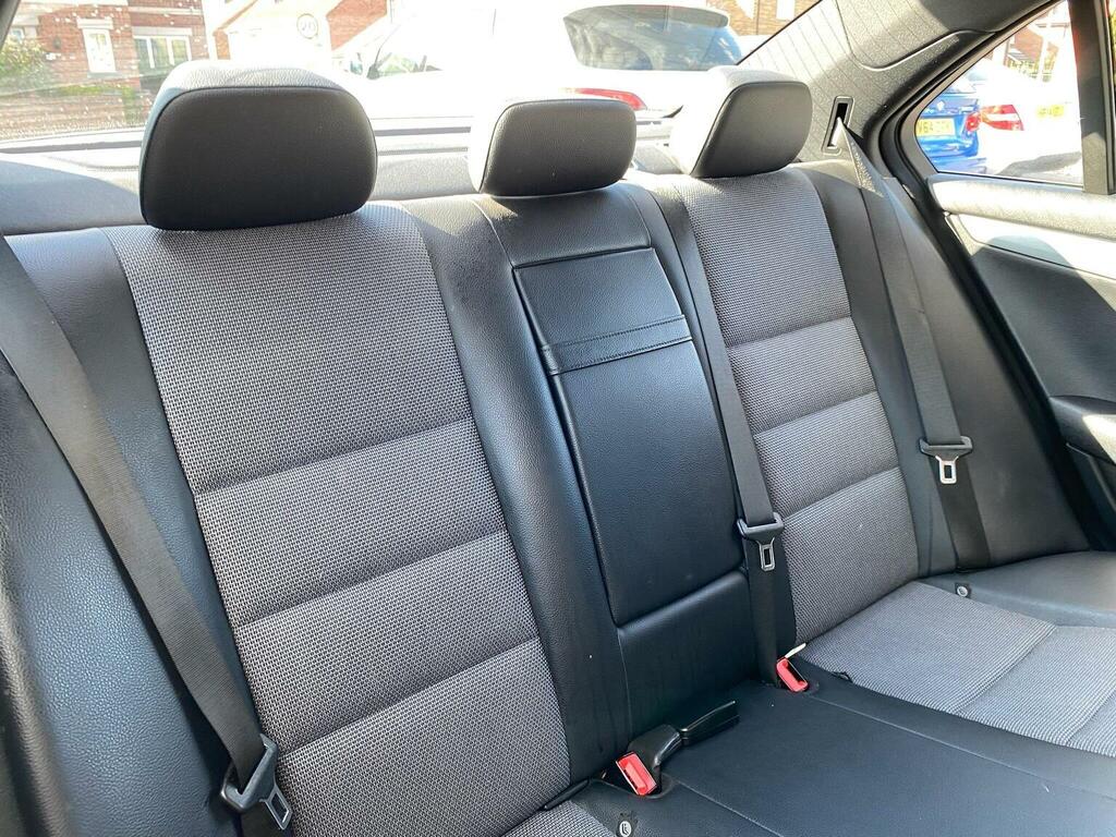 Mercedes-Benz C Class Coupe 2.1 C250 Cdi Blueefficiency Amg Sport G-tron Silver #23