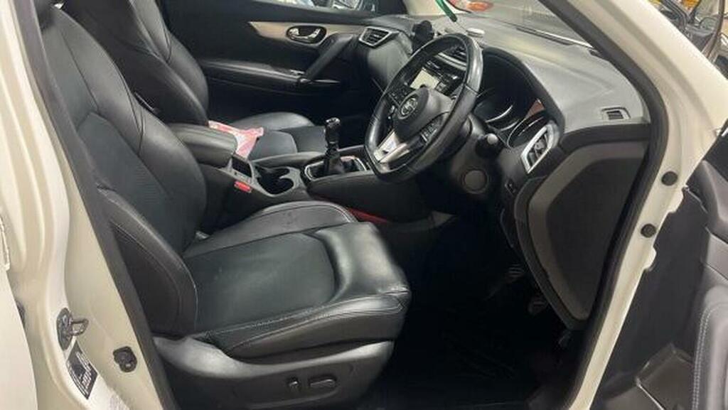Nissan Qashqai 1.5 Dci Tekna Euro 6 Ss White #6