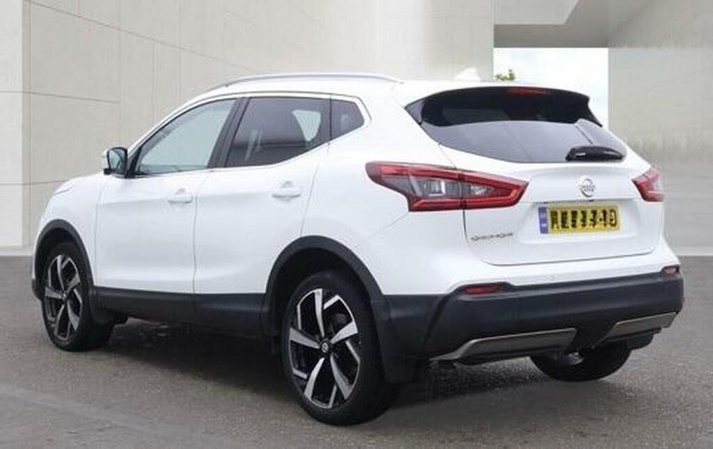Nissan Qashqai 1.5 Dci Tekna Euro 6 Ss White #4