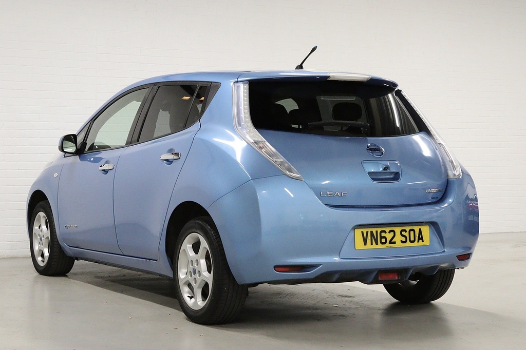 Nissan Leaf 24Kwh Hatchback Solday 107 Black #7