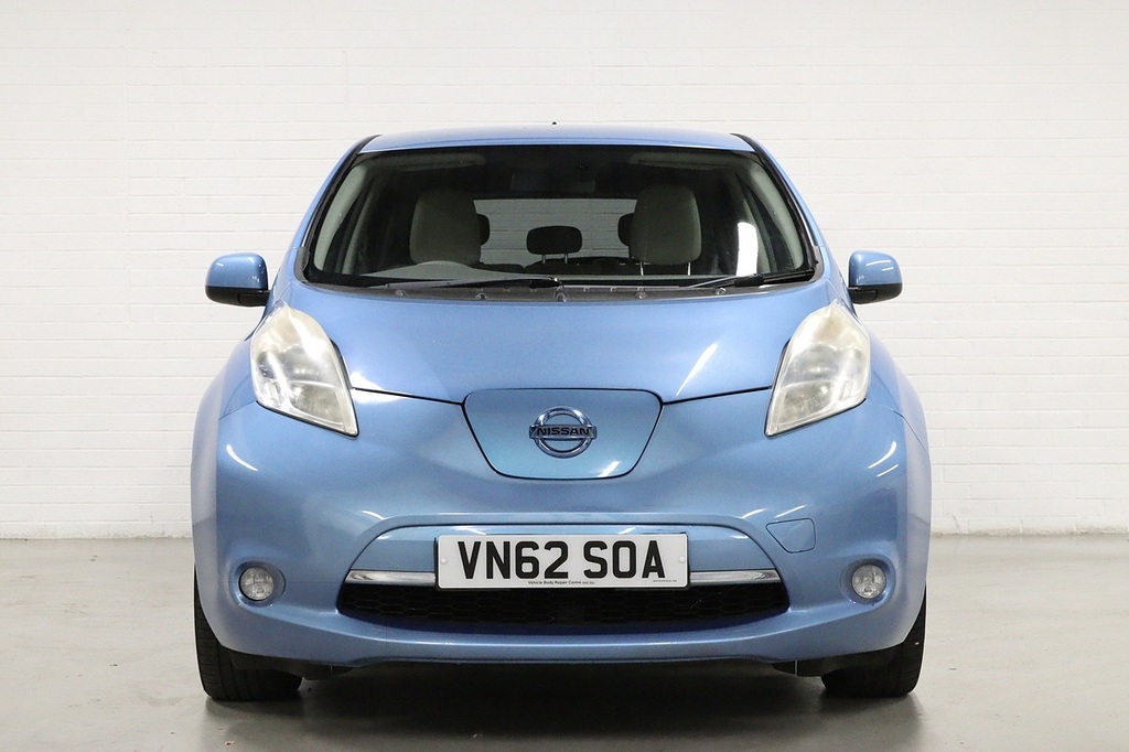 Nissan Leaf 24Kwh Hatchback Solday 107 Black #2