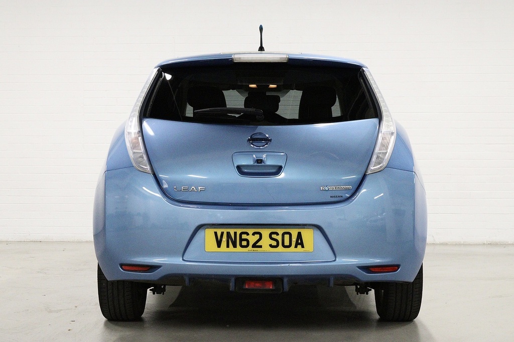 Nissan Leaf 24Kwh Hatchback Solday 107 Black #8