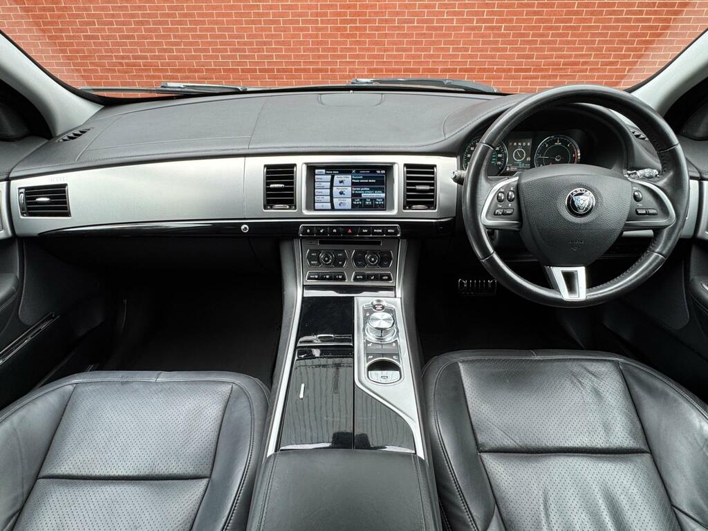Jaguar XF 2.2D 163 Premium Luxury Silver #16