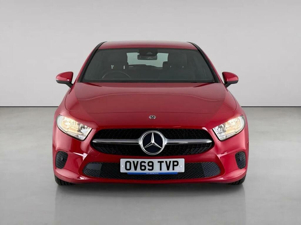 Mercedes-Benz A Class 1.3 A180 Se Executive Euro 6 Ss Red #5
