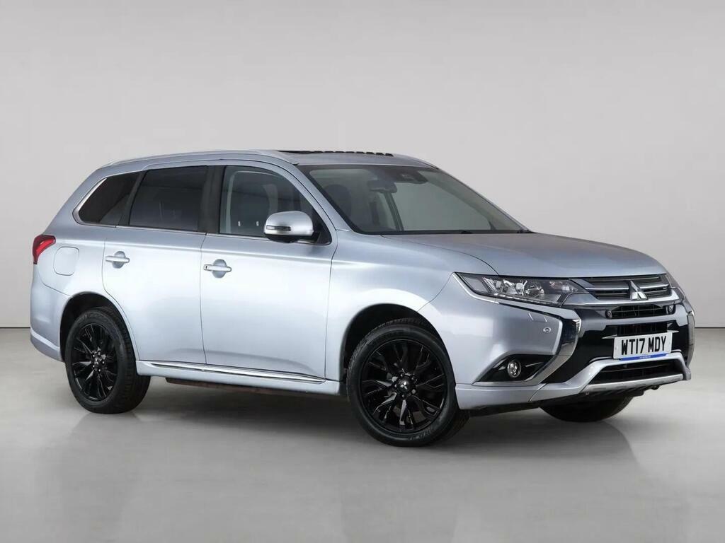 Mitsubishi Outlander 2.0H 12Kwh 4Hs Cvt 4Wd Euro 6 Ss Silver