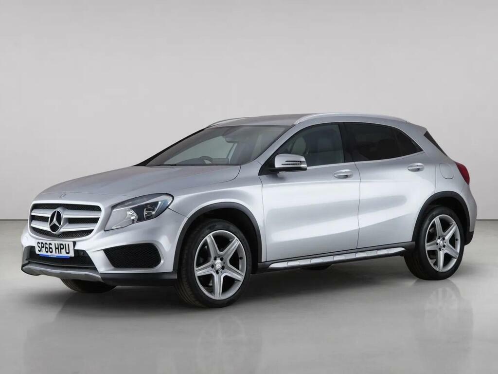 Mercedes-Benz GLA Class 2.1 Gla220d Amg Line 7G-dct 4Matic Euro 6 Ss SP66HPU Silver #2