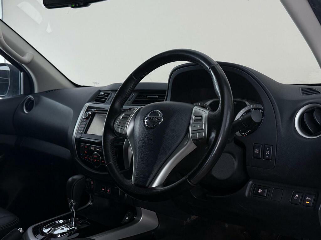 Nissan Navara 2.3 Dci Tekna 4Wd Euro 6 YC68HUK White #3