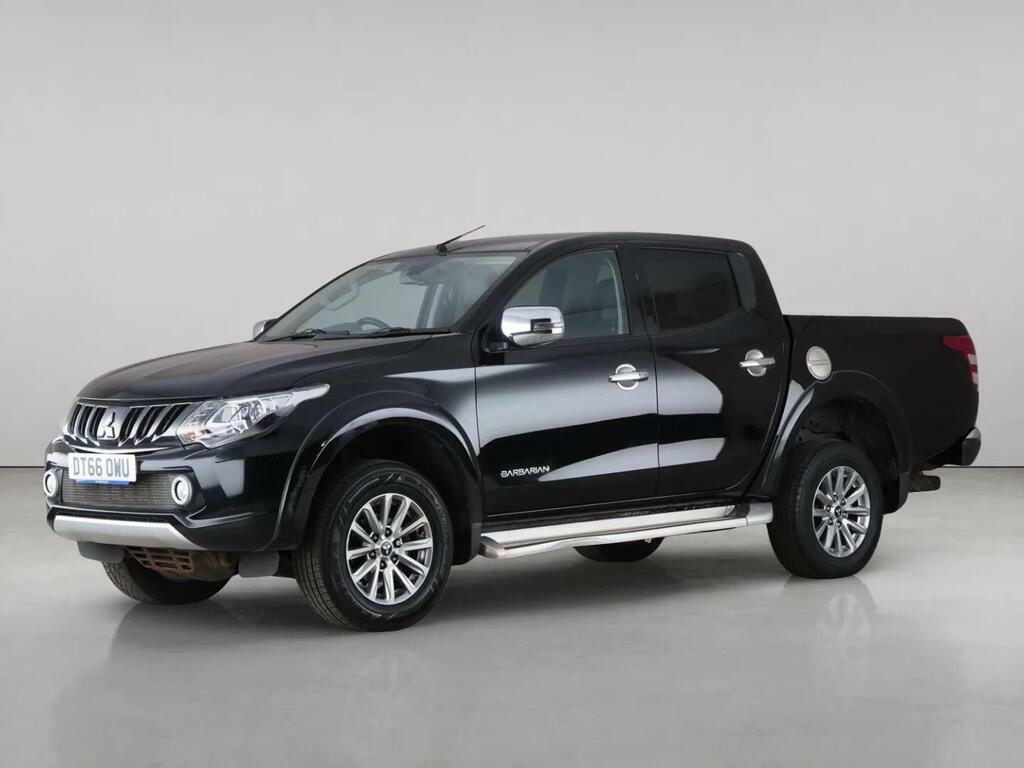 Mitsubishi L200 2.4 Di-d Dc Barbarian 4Wd Euro 6 DT66OWU Black #2