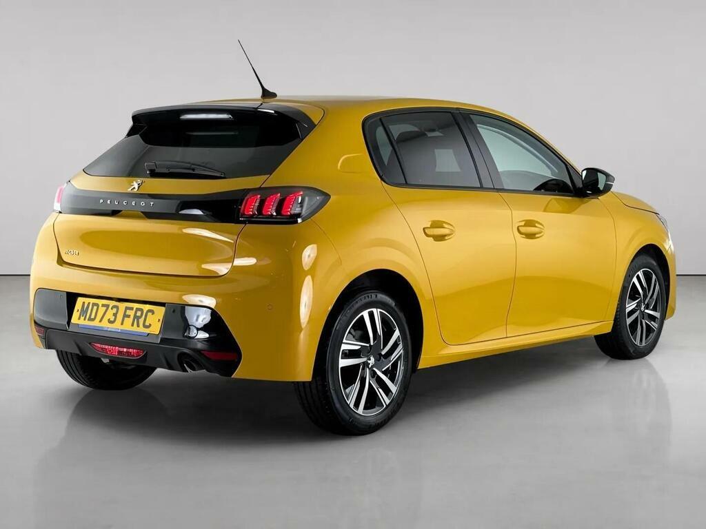 Peugeot 208 1.2 Puretech Allure Premium Euro 6 Ss MD73FRC Yellow #6