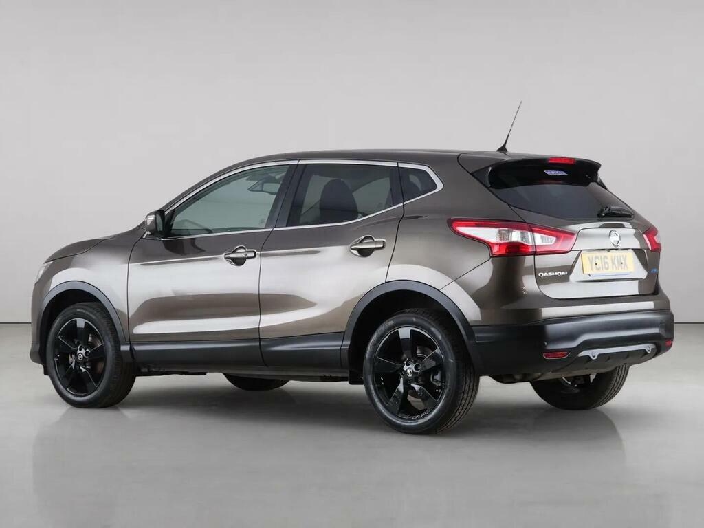 Nissan Qashqai 1.5 Dci N-connecta 2Wd Euro 6 Ss Brown #6