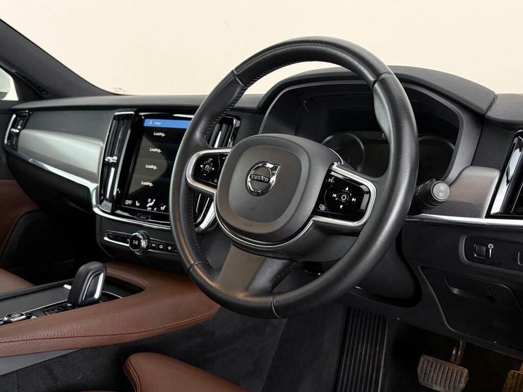 Volvo V90 2.0 B4 Mhev Momentum Euro 6 Ss White #3