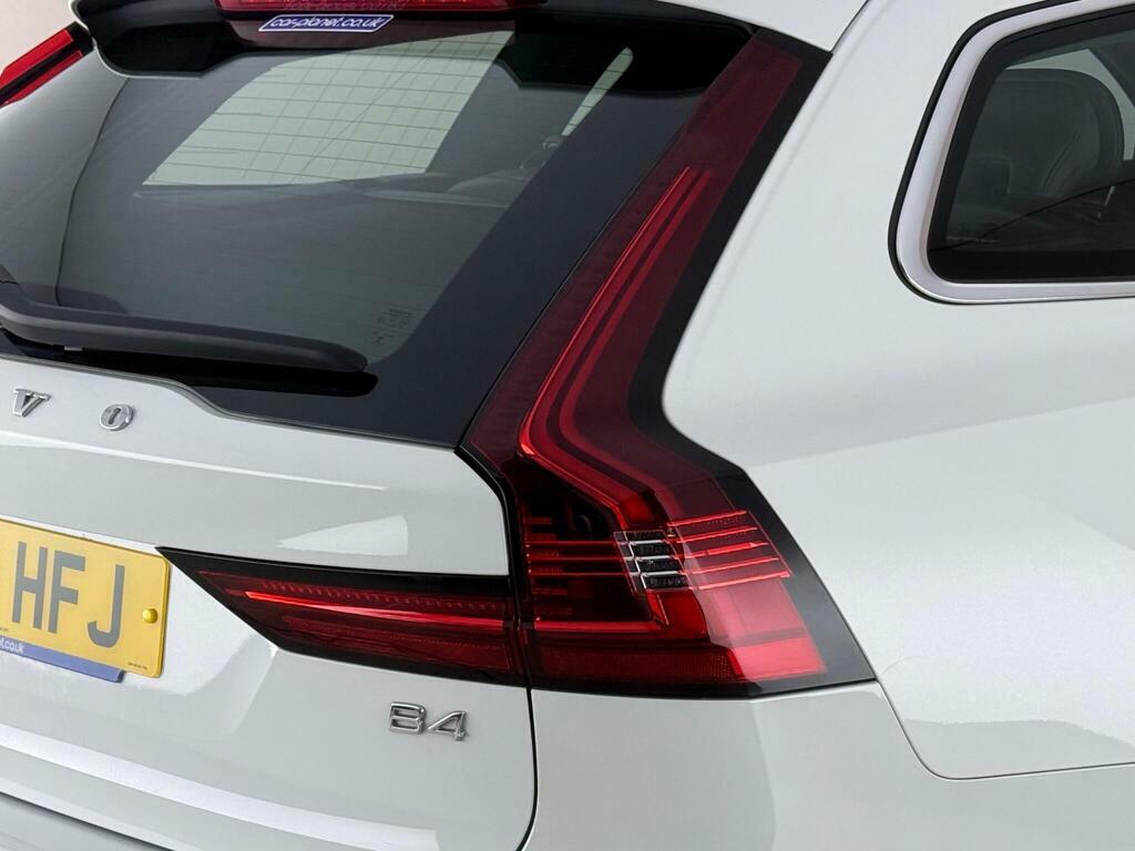 Volvo V90 2.0 B4 Mhev Momentum Euro 6 Ss White #6