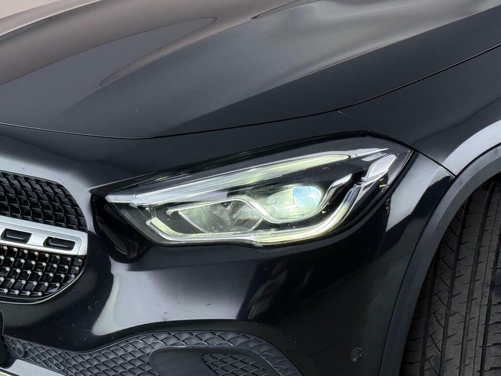 Mercedes-Benz GLA Class 2.0 Gla200d Sport Executive 8G-dct Euro 6 Ss HN21NWL Black #4