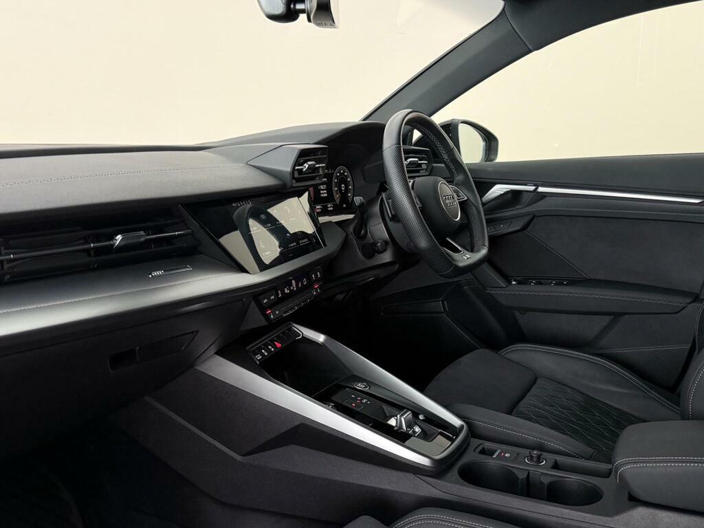 Audi A3 2.0 Tdi 35 Edition 1 Sportback S Tronic Euro 6 S White #4