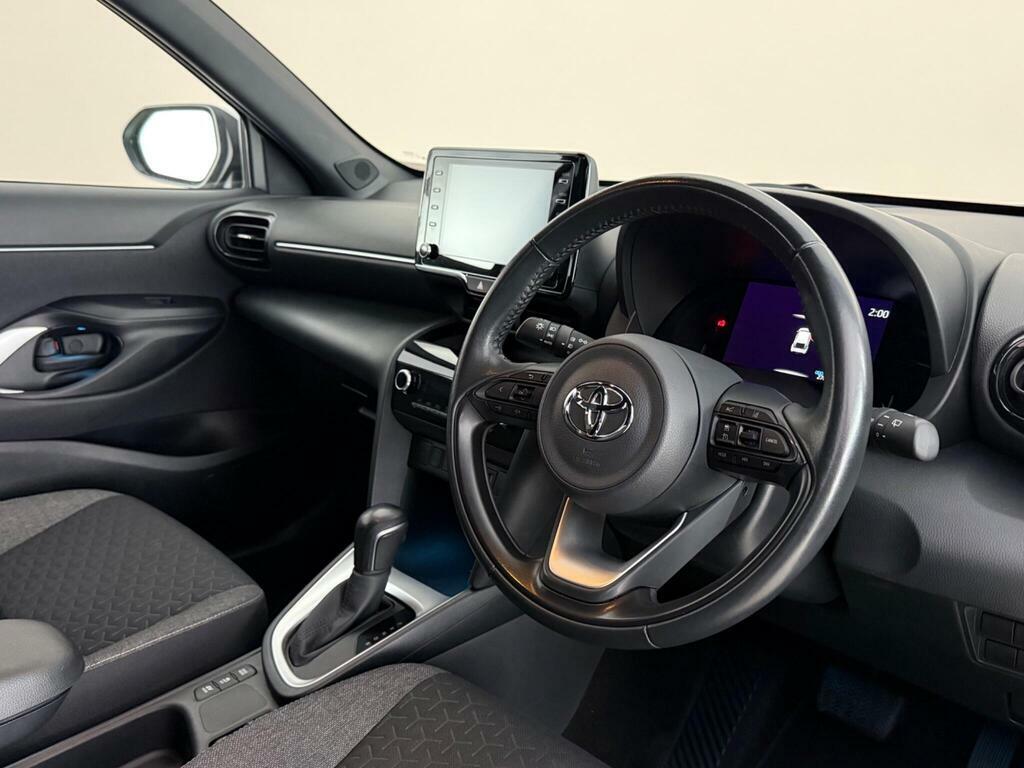 Toyota Yaris Cross 1.5 Vvt-h Design E-cvt Euro 6 Ss White #3